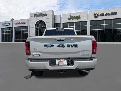 New 2026 RAM 2500 Limited AWD/4WD image 4