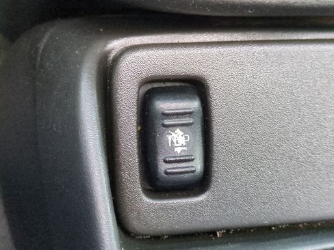 Used 2002 Chevrolet Camaro LT image 30