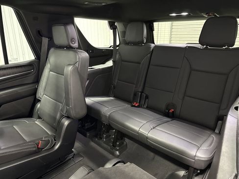 Used 2023 GMC Yukon Denali AWD/4WD image 26