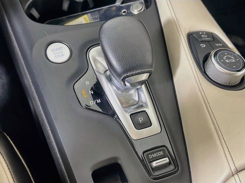 Used 2021 INFINITI QX50 Sensory w/ Accent Package AWD/4WD image 17