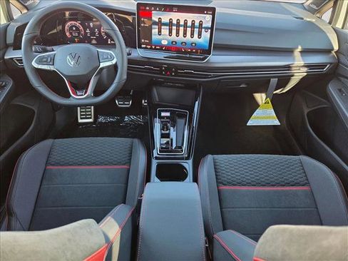 New 2026 Volkswagen Golf SE image 14