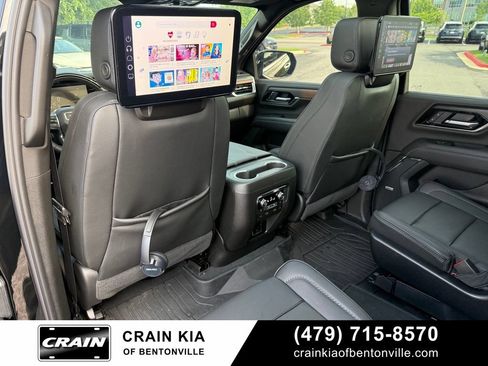 Used 2026 GMC Yukon XL Denali w/ Denali Reserve Package AWD/4WD image 27