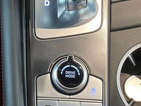 Certified 2025 Genesis G70 3.3T Advanced w/ Sport Prestige Package image 18