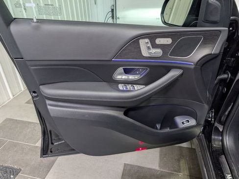 Used 2025 Mercedes-Benz GLE 350 4MATIC image 13