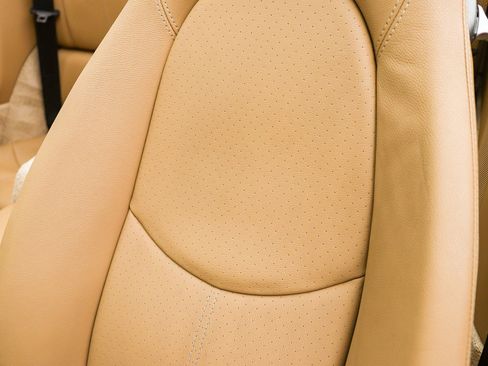 Used 2009 Porsche 911 Carrera RWD image 33