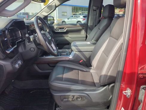 Used 2022 GMC Sierra 1500 SLT w/ SLT Premium Plus Package image 4