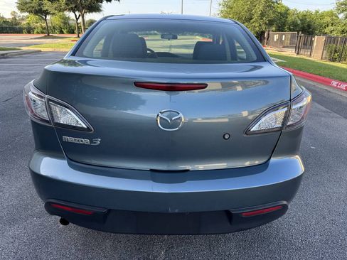 Used 2010 MAZDA MAZDA3 i Sport FWD image 6