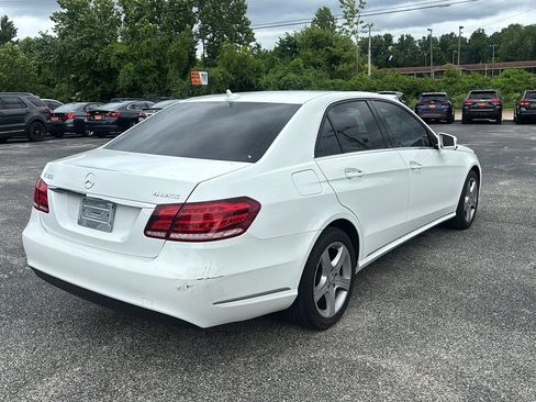 Used 2014 Mercedes-Benz E 350 4MATIC Sedan image 5