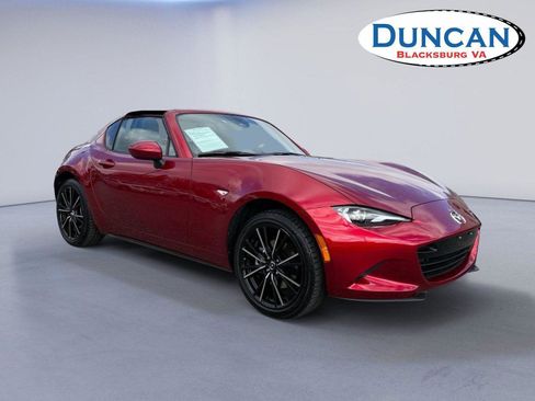 Used 2025 MAZDA MX-5 Miata RF Grand Touring RWD image 1