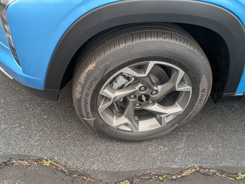 New 2026 Chevrolet Trax LT w/ Driver Confidence Package image 11