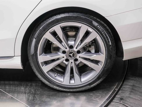 Used 2018 Mercedes-Benz C 300 C 300 image 9