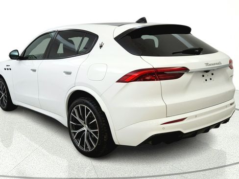 Used 2023 Maserati Grecale Modena AWD/4WD image 5