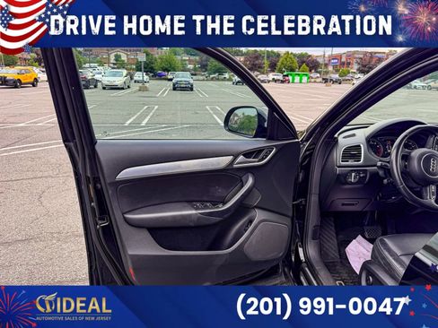 Used 2018 Audi Q3 2.0T Premium w/ Convenience Package AWD/4WD image 11