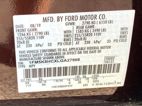 Used 2020 Ford Explorer Platinum w/ Premium Technology Package AWD/4WD image 28