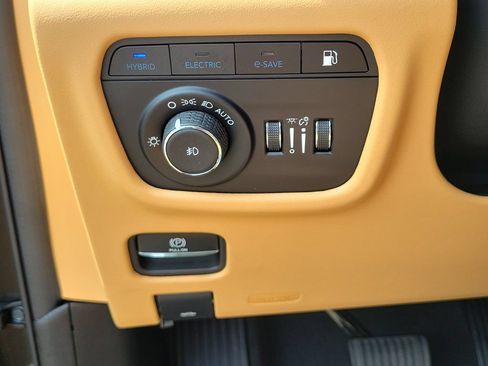 Certified 2024 Jeep Grand Cherokee Summit AWD/4WD image 23