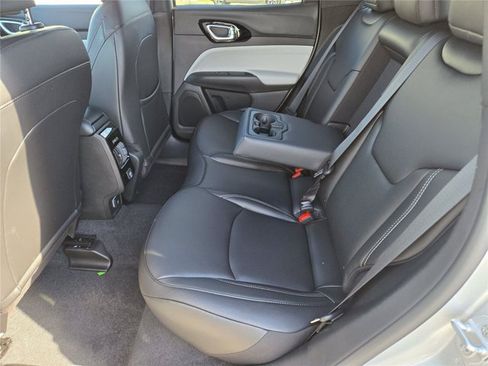 New 2026 Jeep Compass Limited AWD/4WD image 36