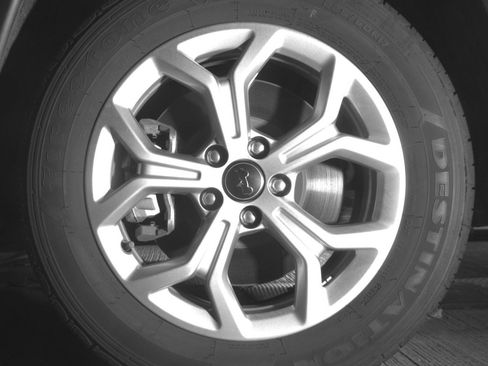 Used 2025 Jeep Compass Latitude image 12