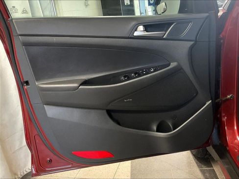 Used 2019 Hyundai Tucson Night image 9