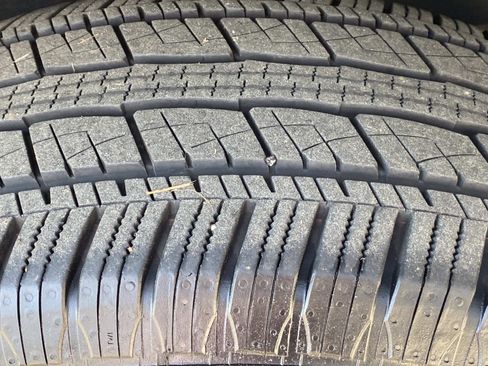 Used 2024 Chevrolet Silverado 1500 Custom image 18