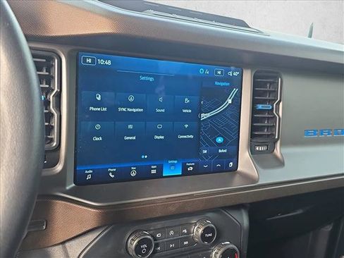 Used 2022 Ford Bronco Outer Banks w/ Sasquatch Package image 11