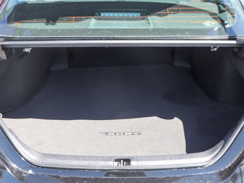 Used 2023 Toyota Camry XLE FWD image 8