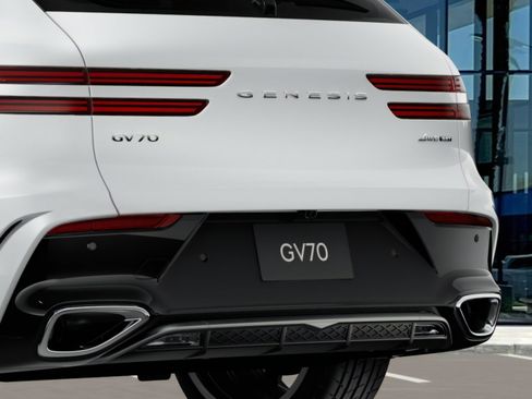 New 2026 Genesis GV70 3.5T Sport Prestige AWD/4WD image 13