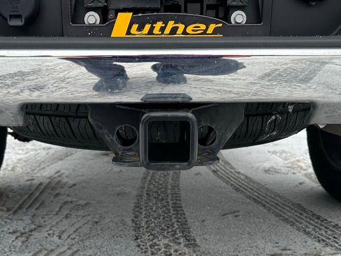 Used 2024 Chevrolet Silverado 1500 LT image 5