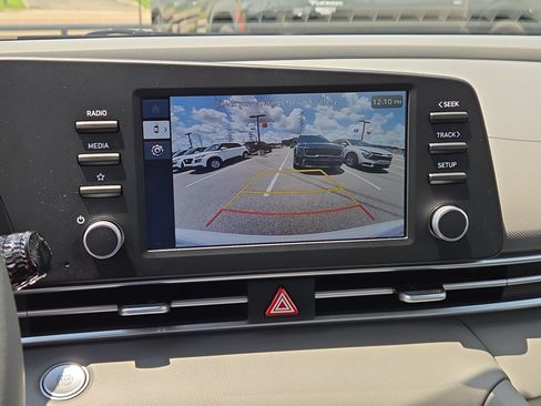 Certified 2026 Hyundai Elantra SEL Sport FWD image 16