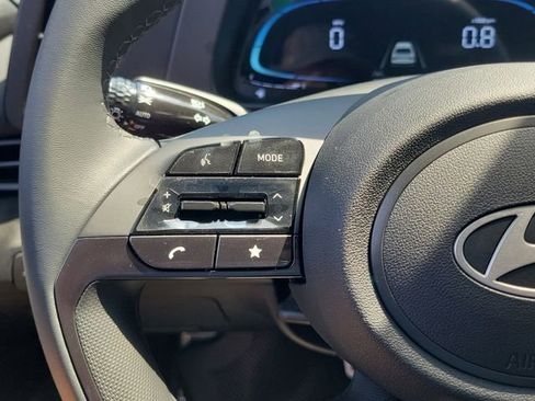 New 2026 Hyundai Elantra SEL Sport FWD image 7