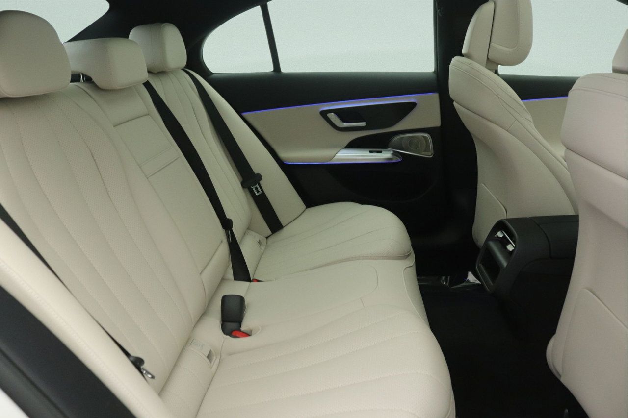 New 2026 Mercedes-Benz E 350 Sedan image 8