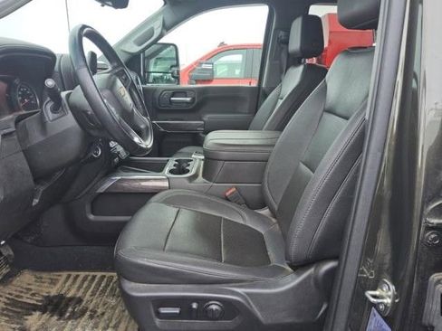 Used 2023 Chevrolet Silverado 3500 LTZ w/ LTZ Convenience Package image 6