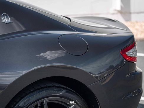 Used 2018 Maserati GranTurismo Sport RWD image 4