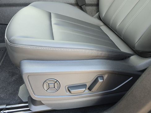 New 2026 Audi Q5 Premium AWD/4WD image 28