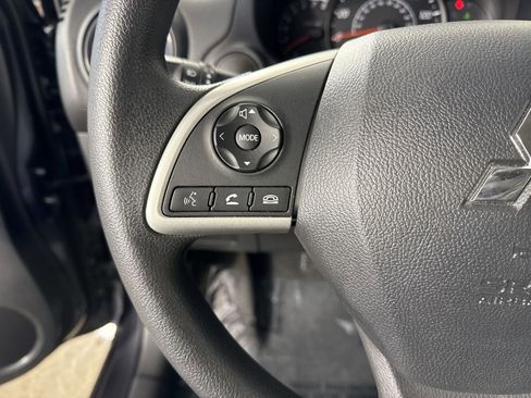 Used 2024 Mitsubishi Mirage ES image 11