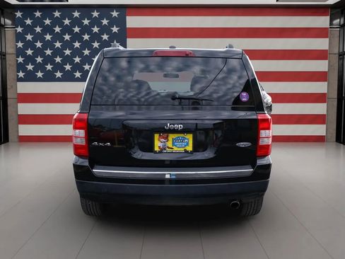 Used 2016 Jeep Patriot High Altitude image 4