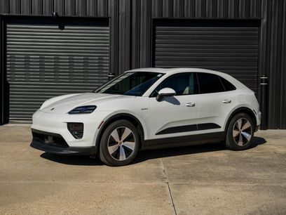 Certified 2025 Porsche Macan Electric