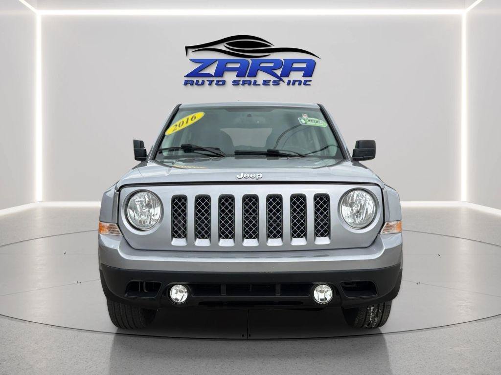 Used 2016 Jeep Patriot Sport w/ Power Value Group AWD/4WD image 2