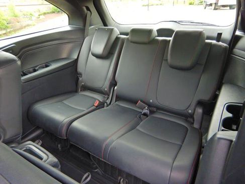 Used 2025 Honda Odyssey Sport-L image 14