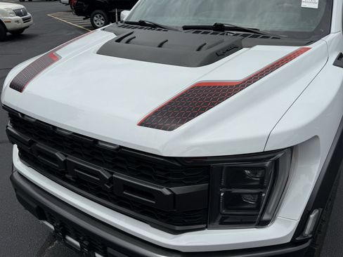 Used 2023 Ford F150 Raptor AWD/4WD image 28