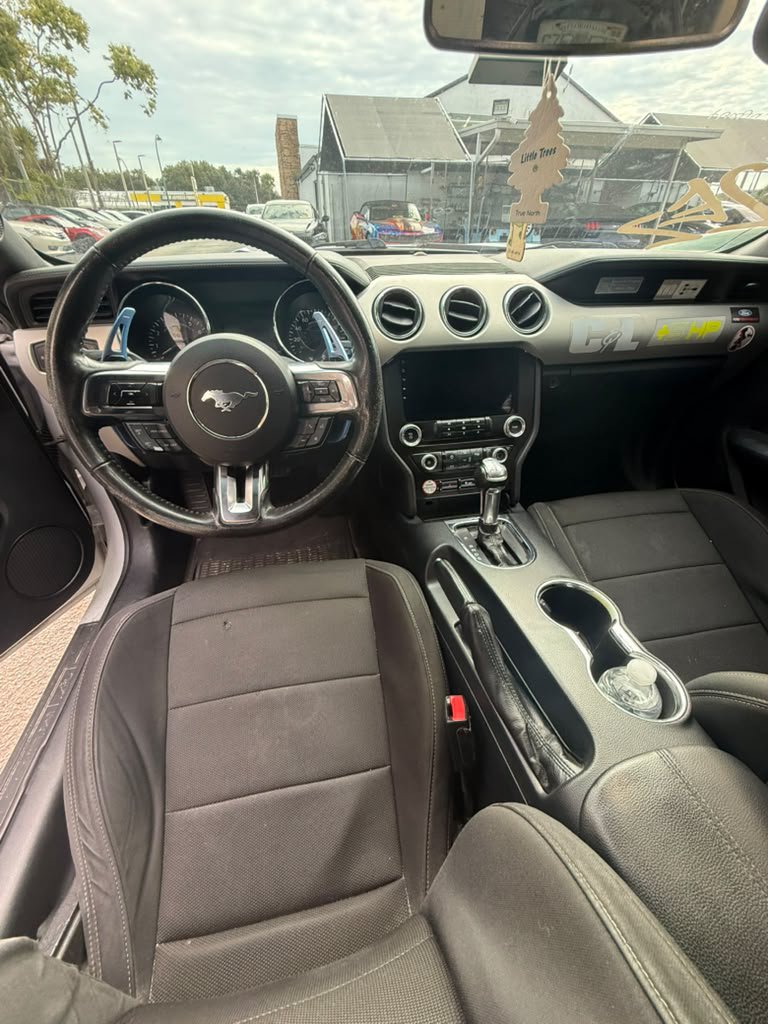 Used 2016 Ford Mustang Coupe RWD image 7