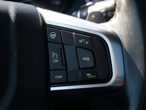 Used 2016 Land Rover Discovery Sport HSE AWD/4WD image 28