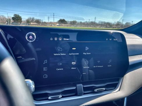 Certified 2025 Chevrolet Equinox LT image 13