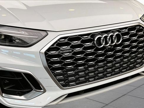 Used 2022 Audi Q5 2.0T Premium w/ Convenience Package AWD/4WD image 32