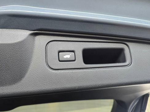 Used 2025 Honda Passport EX-L image 52