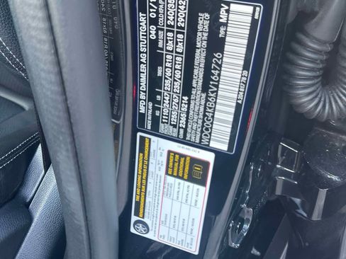 Used 2019 Mercedes-Benz GLC 300 4MATIC image 14