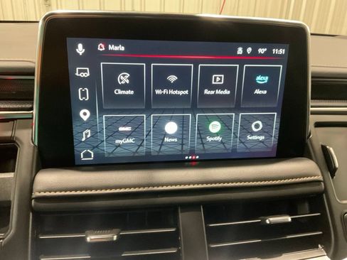 Used 2023 GMC Yukon AT4 w/ LPO, Floor Liner Package AWD/4WD image 23