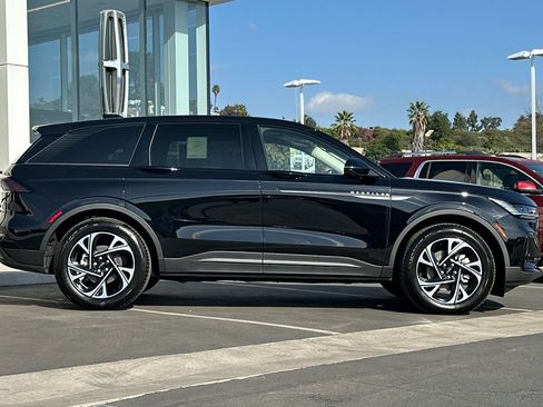 New 2026 Lincoln Nautilus Premier w/ Equipment Group 102A image 2