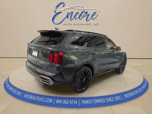 Used 2022 Kia Sorento SX FWD image 5