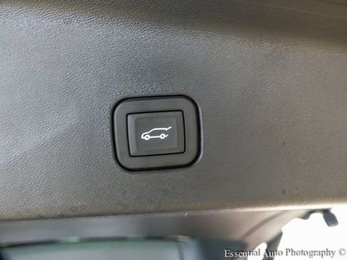 New 2026 Cadillac Vistiq Luxury image 21