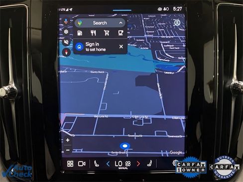 Used 2025 Volvo XC60 B5 Plus image 38